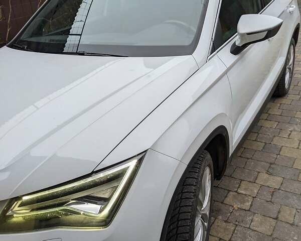 Білий Сеат Ateca, об'ємом двигуна 1.6 л та пробігом 68 тис. км за 23000 $, фото 1 на Automoto.ua