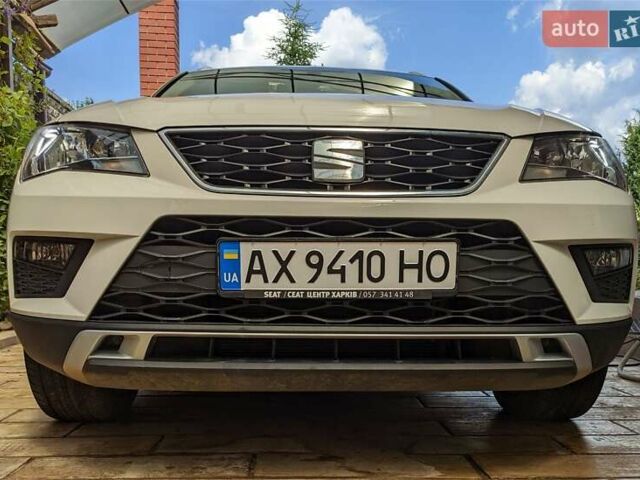 Белый Сеат Ateca, объемом двигателя 1.6 л и пробегом 32 тыс. км за 18490 $, фото 1 на Automoto.ua