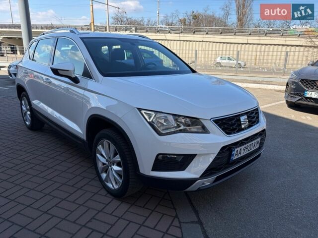 Белый Сеат Ateca, объемом двигателя 1.6 л и пробегом 158 тыс. км за 17800 $, фото 1 на Automoto.ua
