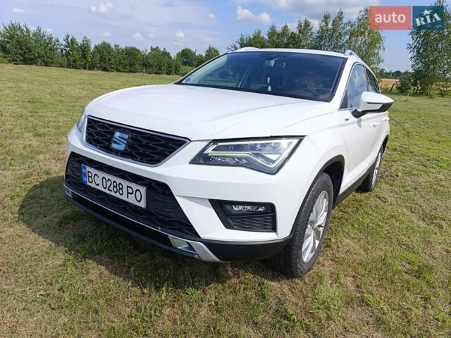Белый Сеат Ateca, объемом двигателя 1.6 л и пробегом 190 тыс. км за 18999 $, фото 1 на Automoto.ua