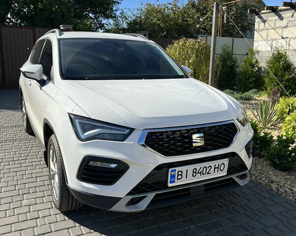 Белый Сеат Ateca, объемом двигателя 1.5 л и пробегом 40 тыс. км за 24000 $, фото 1 на Automoto.ua