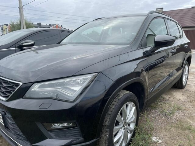 Черный Сеат Ateca, объемом двигателя 1.6 л и пробегом 150 тыс. км за 13991 $, фото 1 на Automoto.ua