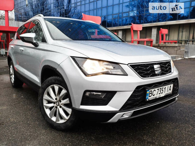 Серый Сеат Ateca, объемом двигателя 1.6 л и пробегом 142 тыс. км за 17900 $, фото 1 на Automoto.ua