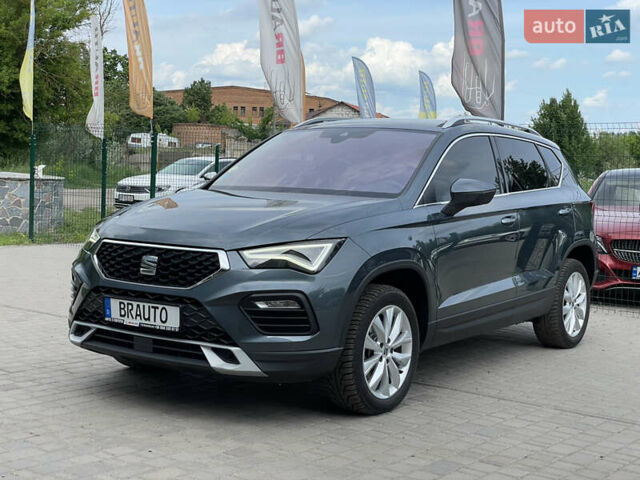 Серый Сеат Ateca, объемом двигателя 2 л и пробегом 140 тыс. км за 23999 $, фото 1 на Automoto.ua
