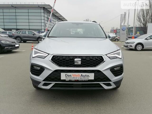 Сірий Сеат Ateca, об'ємом двигуна 1.5 л та пробігом 5 тис. км за 30391 $, фото 1 на Automoto.ua