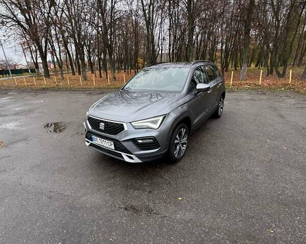 Серый Сеат Ateca, объемом двигателя 1.4 л и пробегом 31 тыс. км за 29500 $, фото 1 на Automoto.ua