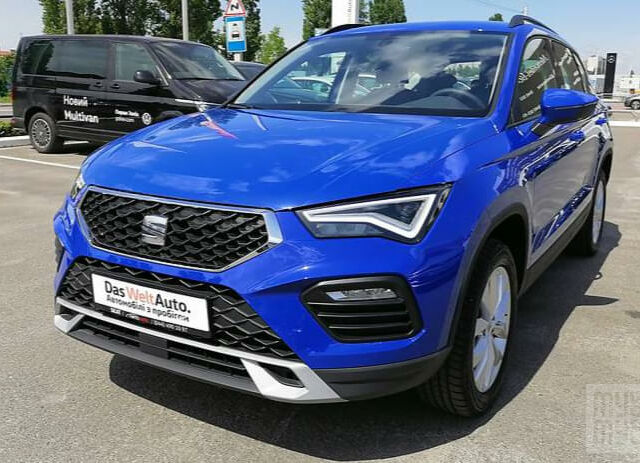 Синій Сеат Ateca, об'ємом двигуна 1.5 л та пробігом 11 тис. км за 23060 $, фото 1 на Automoto.ua