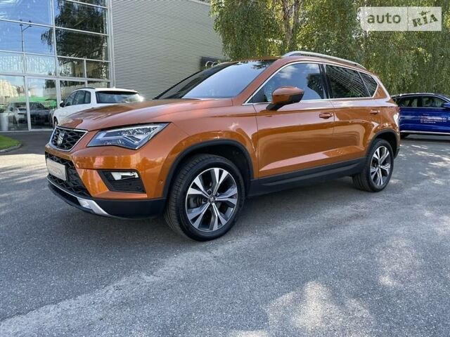 Помаранчевий Сеат Ateca, об'ємом двигуна 2 л та пробігом 27 тис. км за 29999 $, фото 1 на Automoto.ua