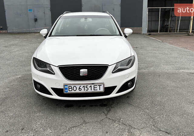 Белый Сеат Exeo ST, объемом двигателя 2 л и пробегом 241 тыс. км за 8300 $, фото 1 на Automoto.ua