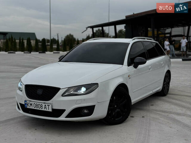 Белый Сеат Exeo ST, объемом двигателя 1.97 л и пробегом 229 тыс. км за 9333 $, фото 1 на Automoto.ua