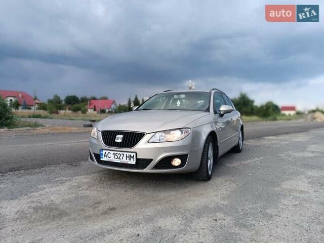 Серый Сеат Exeo ST, объемом двигателя 1.97 л и пробегом 253 тыс. км за 10000 $, фото 1 на Automoto.ua