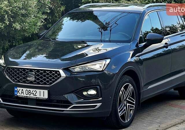 Сірий Сеат Tarraco, об'ємом двигуна 1.97 л та пробігом 205 тис. км за 29147 $, фото 1 на Automoto.ua