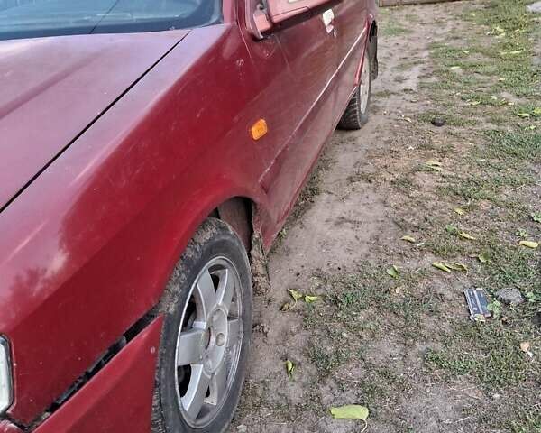 Красный СМА Мапл Ц51, объемом двигателя 1.5 л и пробегом 300 тыс. км за 1140 $, фото 1 на Automoto.ua