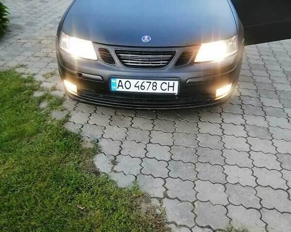 Черный Сааб 9-3, объемом двигателя 2.2 л и пробегом 340 тыс. км за 3100 $, фото 1 на Automoto.ua