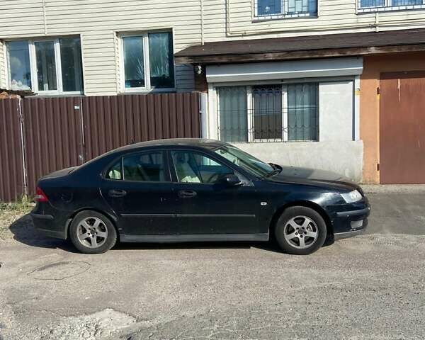 Черный Сааб 9-3, объемом двигателя 2 л и пробегом 250 тыс. км за 4750 $, фото 1 на Automoto.ua