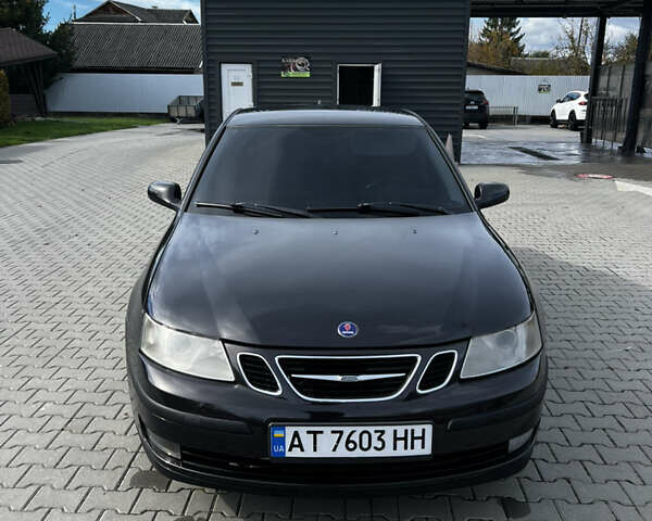 Черный Сааб 9-3, объемом двигателя 1.8 л и пробегом 492 тыс. км за 4850 $, фото 1 на Automoto.ua