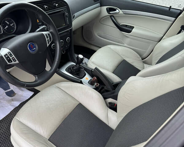 Черный Сааб 9-3, объемом двигателя 1.9 л и пробегом 229 тыс. км за 7000 $, фото 1 на Automoto.ua