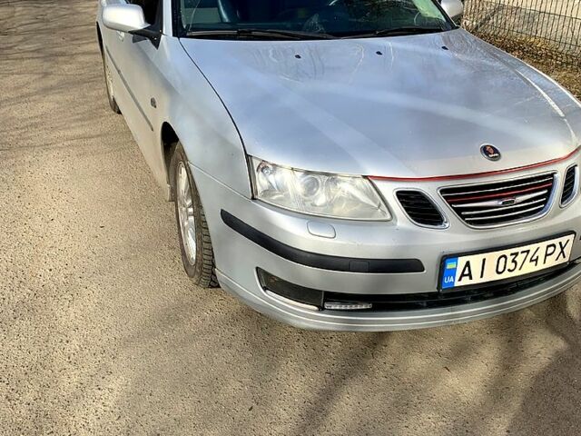 Серый Сааб 9-3, объемом двигателя 2 л и пробегом 111 тыс. км за 4000 $, фото 1 на Automoto.ua