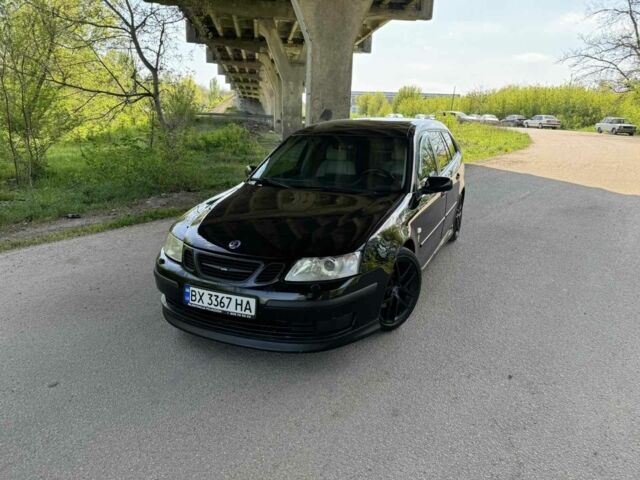Черный Сааб 9-3 X, объемом двигателя 2 л и пробегом 230 тыс. км за 4000 $, фото 1 на Automoto.ua