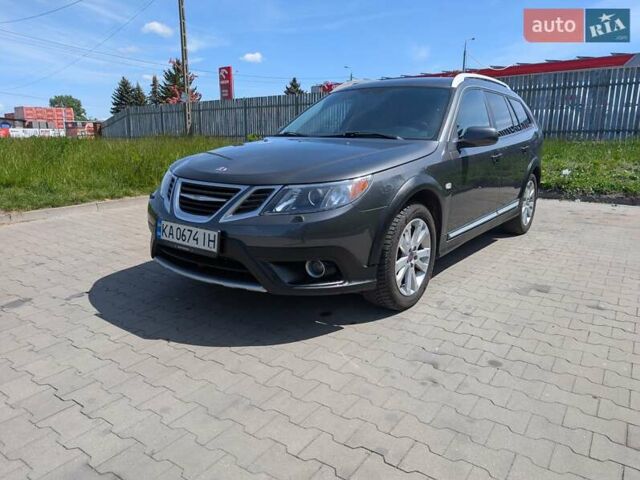 Серый Сааб 9-3X, объемом двигателя 2 л и пробегом 194 тыс. км за 12000 $, фото 1 на Automoto.ua
