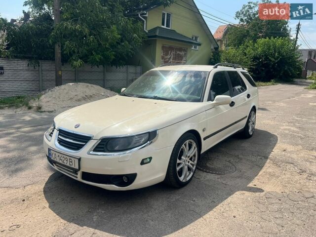 Білий Сааб 9-5, об'ємом двигуна 2.3 л та пробігом 425 тис. км за 3600 $, фото 1 на Automoto.ua