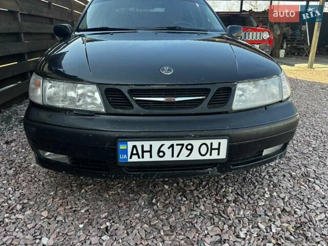 Чорний Сааб 9-5, об'ємом двигуна 2 л та пробігом 406 тис. км за 2300 $, фото 1 на Automoto.ua