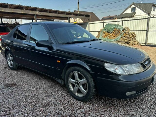 Чорний Сааб 9-5, об'ємом двигуна 2 л та пробігом 406 тис. км за 2300 $, фото 1 на Automoto.ua