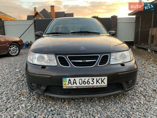 Чорний Сааб 9-5, об'ємом двигуна 1.99 л та пробігом 315 тис. км за 4199 $, фото 1 на Automoto.ua