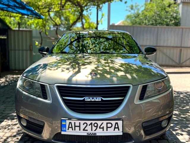 Сірий Сааб 9-5, об'ємом двигуна 2 л та пробігом 206 тис. км за 13000 $, фото 1 на Automoto.ua