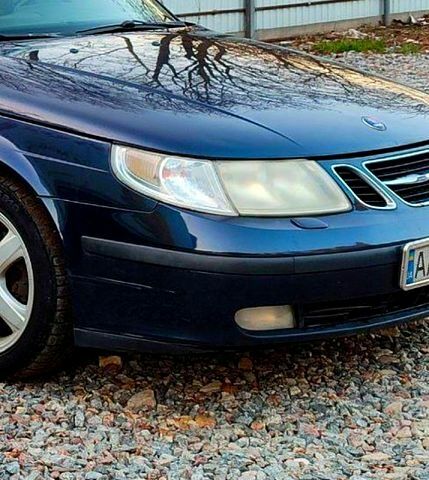 Синий Сааб 9-5, объемом двигателя 2.2 л и пробегом 320 тыс. км за 4300 $, фото 1 на Automoto.ua