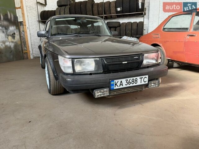 Сірий Сааб 900, об'ємом двигуна 1.99 л та пробігом 231 тис. км за 7500 $, фото 1 на Automoto.ua