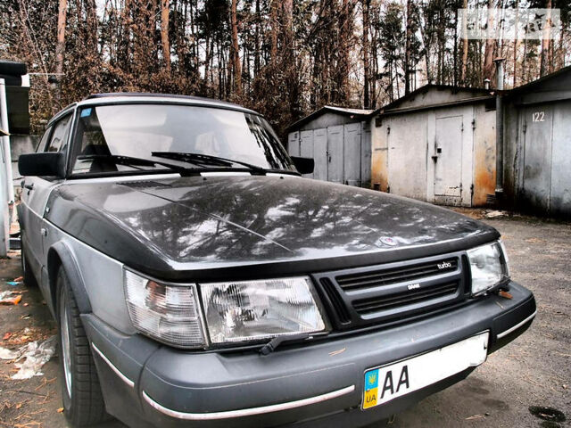 Сірий Сааб 900, об'ємом двигуна 2 л та пробігом 300 тис. км за 5500 $, фото 1 на Automoto.ua