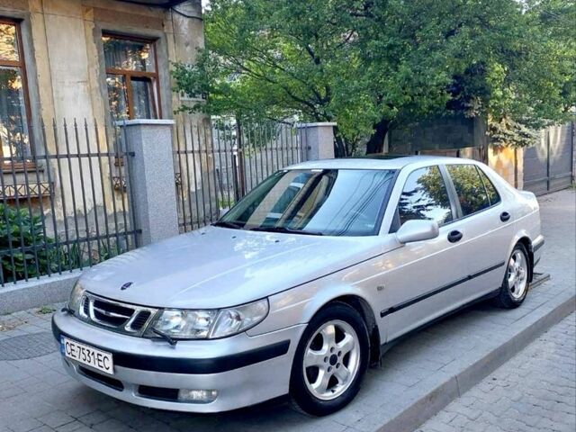 Серый Сааб 900, объемом двигателя 2 л и пробегом 252 тыс. км за 3900 $, фото 1 на Automoto.ua