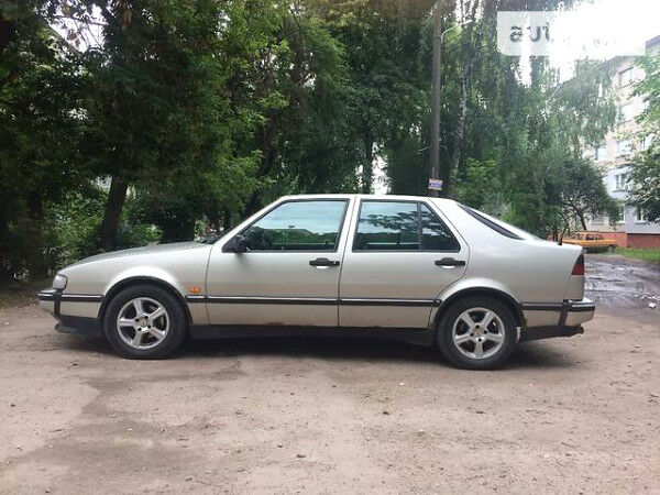 Сірий Сааб 9000, об'ємом двигуна 2.3 л та пробігом 368 тис. км за 2500 $, фото 1 на Automoto.ua