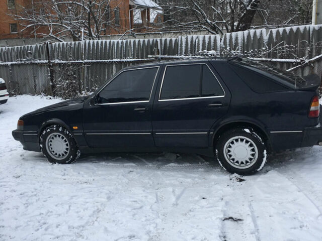 Синий Сааб 9000, объемом двигателя 2.3 л и пробегом 420 тыс. км за 2500 $, фото 1 на Automoto.ua
