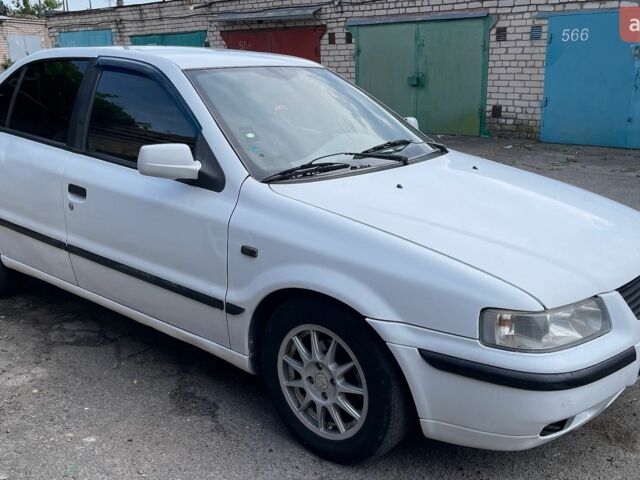 Белый Саманд ЛХ, объемом двигателя 1.76 л и пробегом 250 тыс. км за 2500 $, фото 1 на Automoto.ua