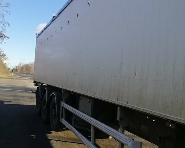 Белый Самро СТ, объемом двигателя 0 л и пробегом 340 тыс. км за 18000 $, фото 1 на Automoto.ua