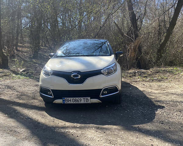 Бежевий Самсунг QM3, об'ємом двигуна 1.46 л та пробігом 110 тис. км за 10500 $, фото 1 на Automoto.ua