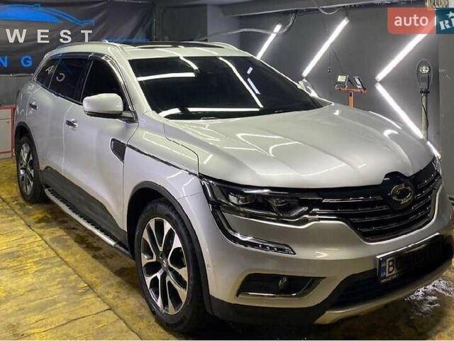 Серый Самсунг QM6, объемом двигателя 2 л и пробегом 78 тыс. км за 18400 $, фото 1 на Automoto.ua