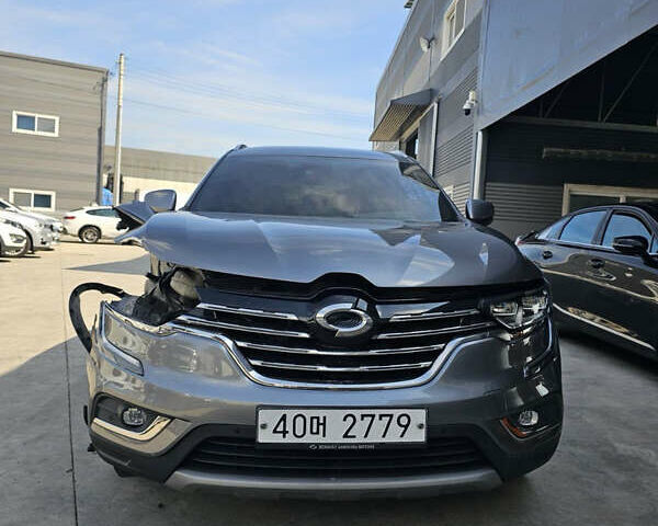 Серый Самсунг QM6, объемом двигателя 2 л и пробегом 140 тыс. км за 6999 $, фото 1 на Automoto.ua