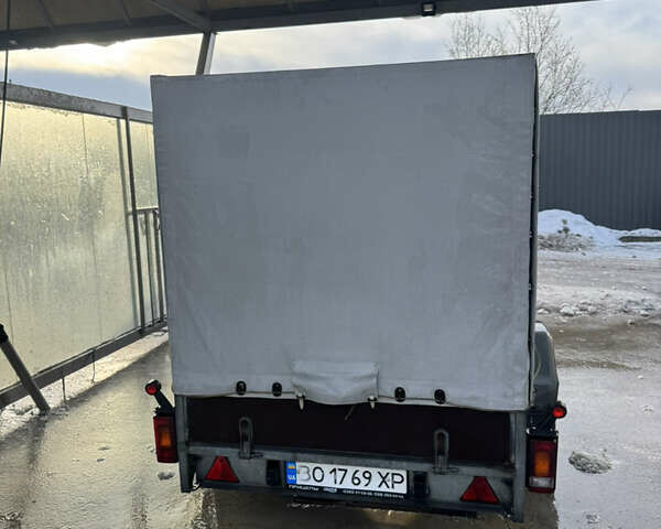 Серый Сантей 2000, объемом двигателя 0 л и пробегом 0 тыс. км за 2500 $, фото 1 на Automoto.ua