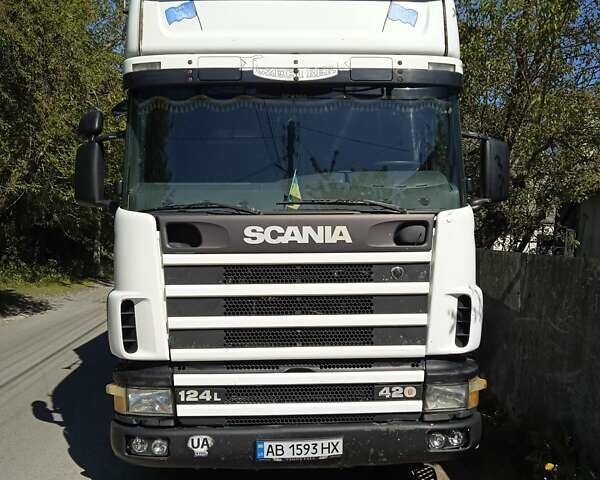 Белый Сканиа Р 124, объемом двигателя 11.7 л и пробегом 335 тыс. км за 14999 $, фото 1 на Automoto.ua