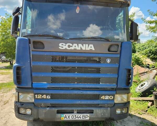 Синий Сканиа Р 124, объемом двигателя 12 л и пробегом 900 тыс. км за 6000 $, фото 1 на Automoto.ua