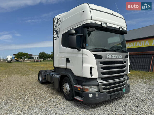 Белый Сканиа R 440, объемом двигателя 0 л и пробегом 978 тыс. км за 20550 $, фото 1 на Automoto.ua