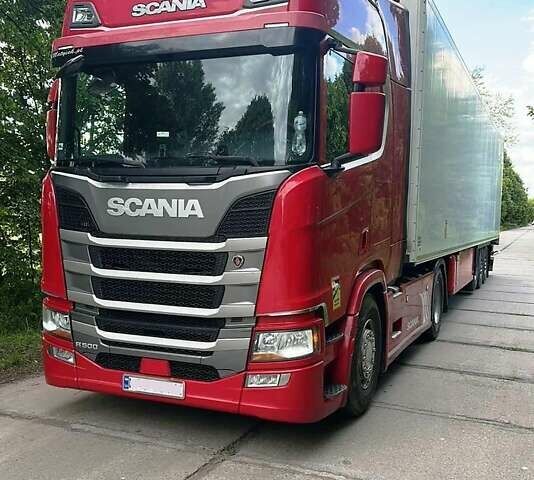 Красный Сканиа Р 500, объемом двигателя 12 л и пробегом 845 тыс. км за 46500 $, фото 1 на Automoto.ua