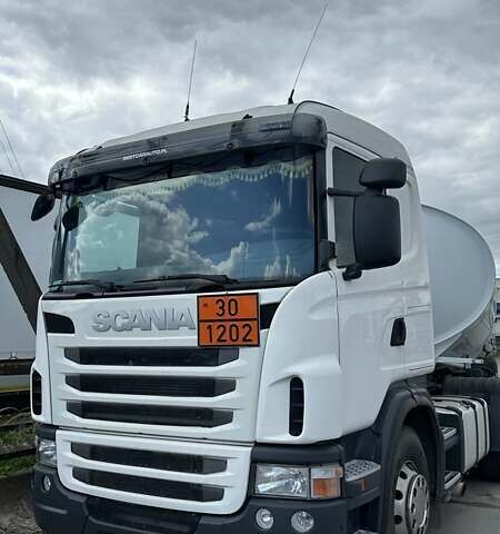 Сканиа  G420 2010 в Стрые на Automoto.ua Белый Сканиа  G420, объемом двигателя 11.71 л и пробегом 810 тыс. км за 20000 $, фото 1 на Automoto.ua