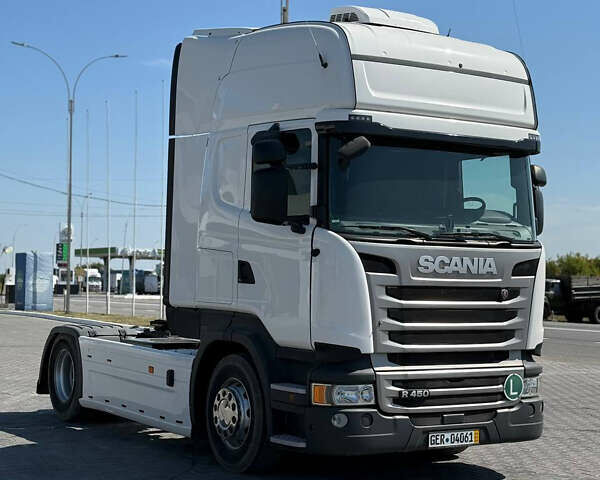 Белый Сканиа R 450, объемом двигателя 0 л и пробегом 870 тыс. км за 30700 $, фото 1 на Automoto.ua