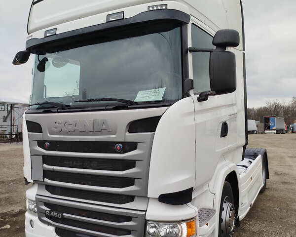 Белый Сканиа R 450, объемом двигателя 0 л и пробегом 660 тыс. км за 37800 $, фото 1 на Automoto.ua