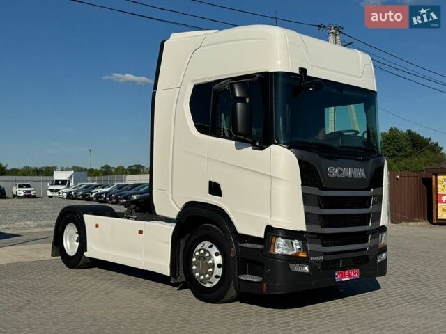 Белый Сканиа R 450, объемом двигателя 12.7 л и пробегом 858 тыс. км за 47071 $, фото 1 на Automoto.ua
