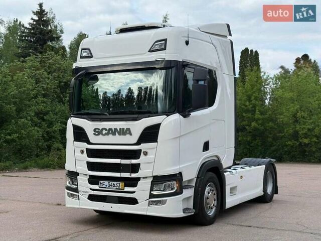 Белый Сканиа R 450, объемом двигателя 12.7 л и пробегом 490 тыс. км за 67542 $, фото 1 на Automoto.ua